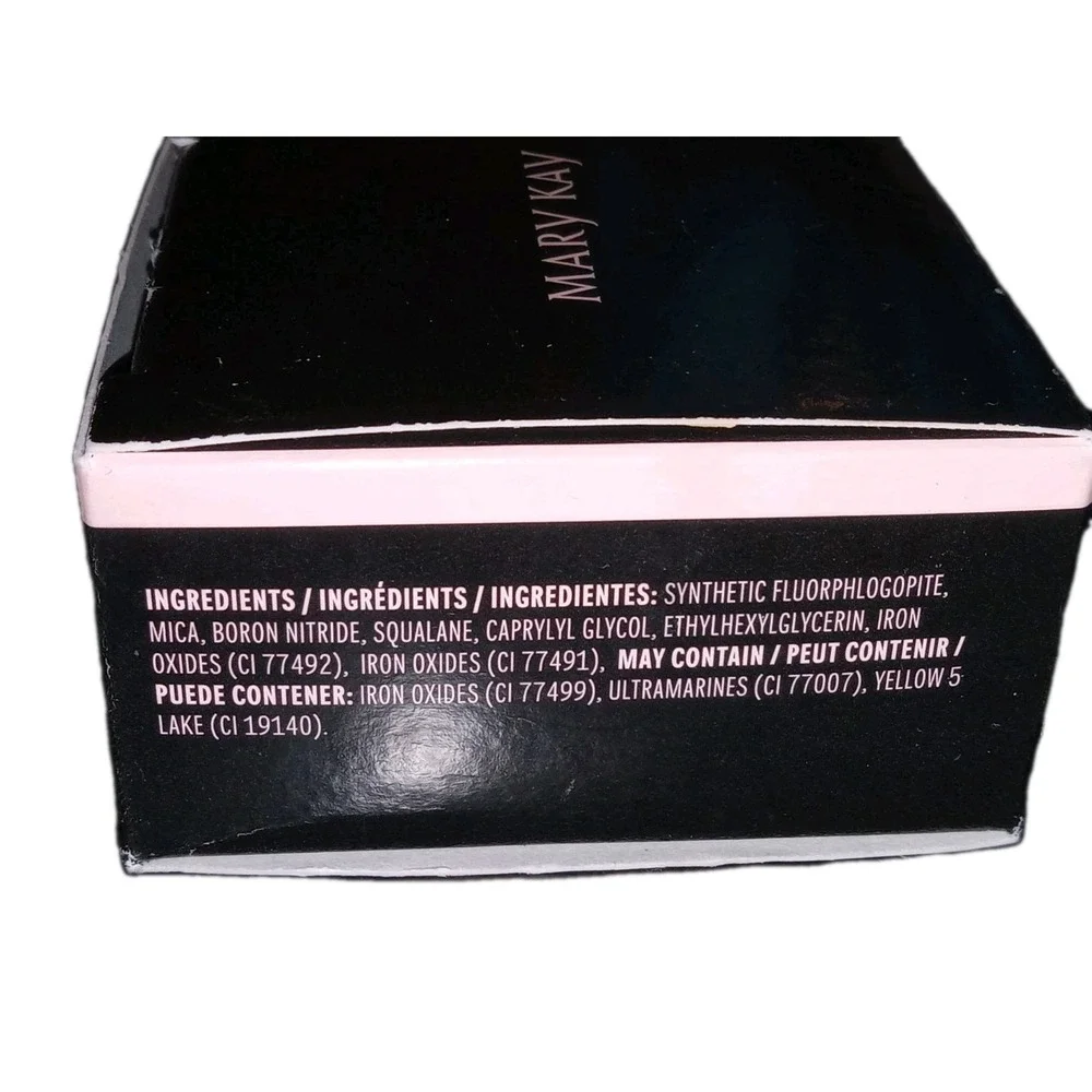Mary Kay Silky Setting Powder Light Beige .28 oz. 175894 Full Size NIB